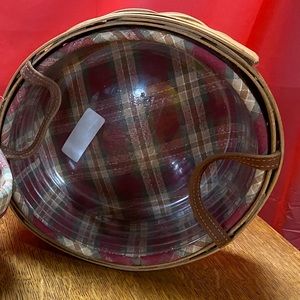 Longaberger Basket sets: Darning Combo with liner and protectors 9.5” Diameter
